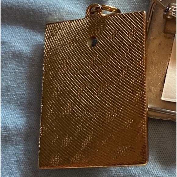 2 Vintage Photo Pins-1 Silver-1 Gold, 90’s Grandmas Luvs-Unused In Original Pkgs - Picture 14 of 14